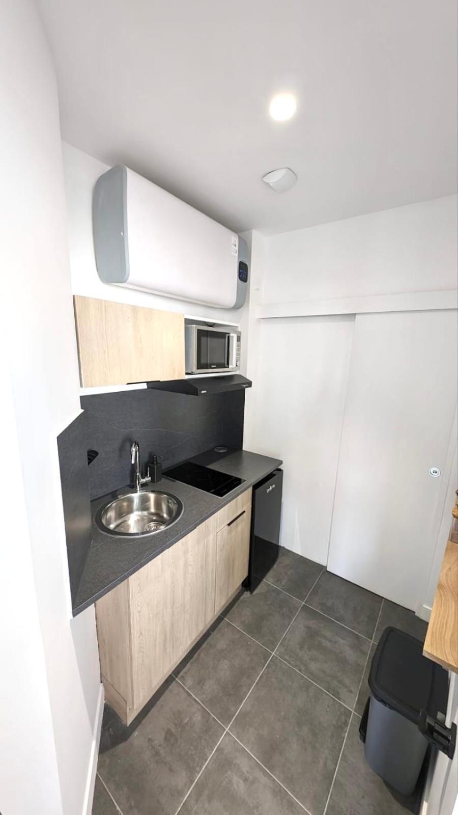 Immeuble De 4 Appartements A Themes Abbeville Exteriör bild